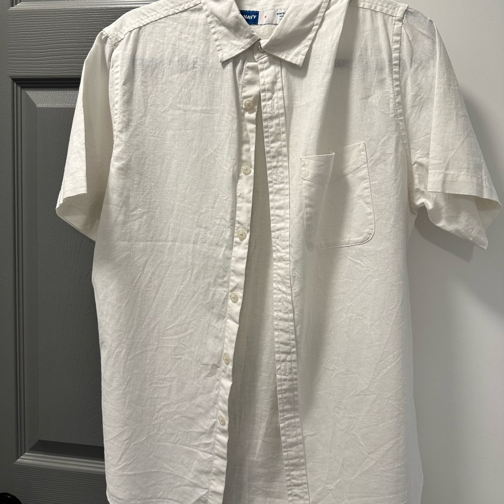 Old Navy Men's Cream Short Sleeve Button Down Shirt